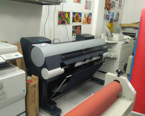 發(fā)【專車(chē)直送】1臺(tái)佳能8410S繪圖儀送到長(zhǎng)沙速美圖文