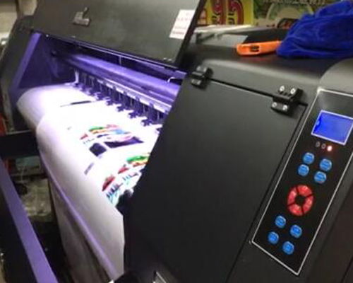 發(fā)【專(zhuān)車(chē)上門(mén)】1臺(tái)煥圖寫(xiě)真機(jī)送達(dá)暉泓廣告