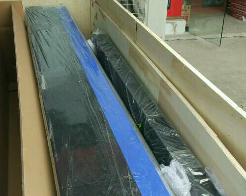 發(fā)【專車上門】一臺普捷戶外寫真機發(fā)往靖港瑞格廣告圖文