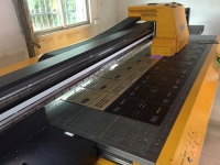 視頻：奧邁捷uv平板機(jī)用于打印金屬平板材料 標(biāo)識標(biāo)牌生產(chǎn)