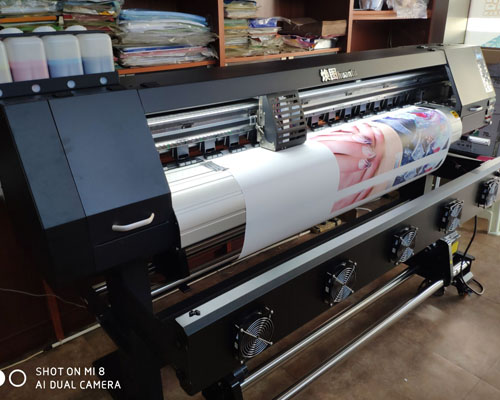 發(fā)【物流直達(dá)】一臺煥圖單頭壓電寫真機(jī)發(fā)往婁底金帝圖文廣告店