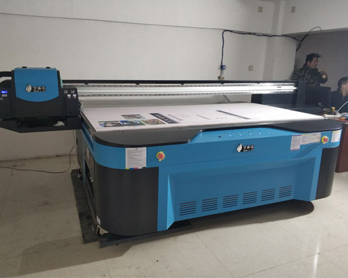 萬麗達(dá)UV平板打印機(jī)現(xiàn)場打印質(zhì)感突出 可實現(xiàn)特殊圖像效果