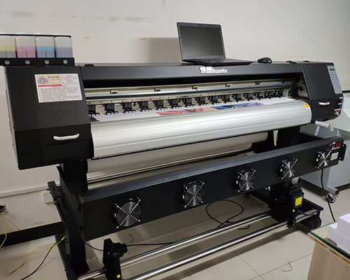 【專車上門】煥圖單頭寫真機和奧德利條幅機各一臺發(fā)往長沙鑫相印