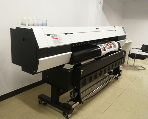 【物流直達】一臺歐瑞卡高端高速寫真機和條幅機發(fā)往邵陽三聯(lián)公司