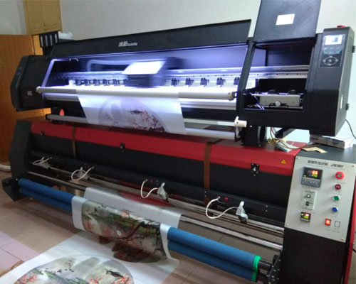 【衡陽】煥圖應(yīng)用領(lǐng)域廣泛 工藝傘加工制作用雙頭印布寫真機