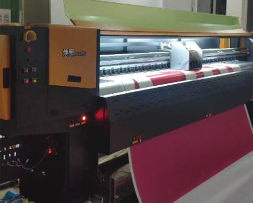 【益陽(yáng)曙光廣告】再次簽約 登騰高品質(zhì)噴繪機(jī)獲得認(rèn)可