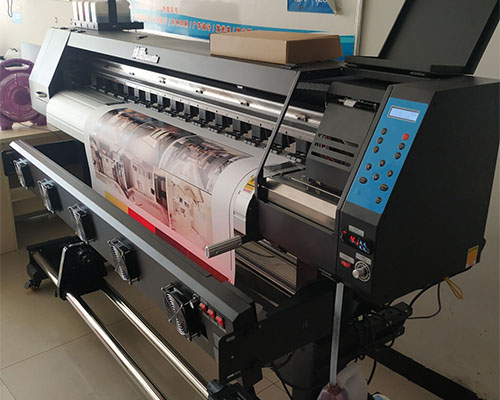 【寧鄉(xiāng)】圖文店選購煥圖壓電寫真機 搭配覆膜機很劃算