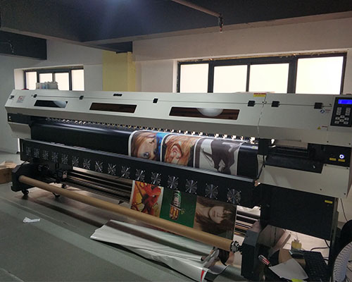 【常德】3.2米噴繪機(jī)價(jià)格多少？漢通廣告因工廠價(jià)下單多臺(tái)