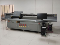 【長沙】精美潮品制作 uv平板機與激光雕刻切割機分工出品