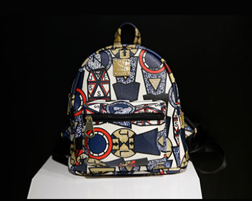 金谷田箱包UV平板機輸出成品防水耐熱 經(jīng)久耐用不掉色