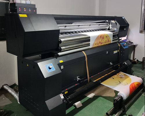 油紙傘廠銷售量穩(wěn)步增長(zhǎng) 陳總幾次三番添置煥圖旗幟寫(xiě)真機(jī)