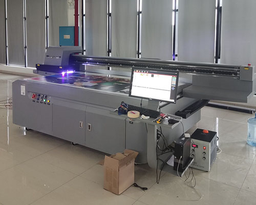 煥圖玻璃UV平板機(jī)打造藝術(shù)印刷方案 有質(zhì)感不褪色升利潤(rùn)