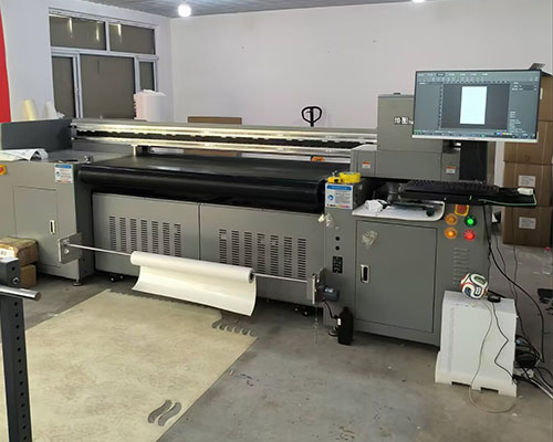 告別人工依賴 自動化煥圖足球uv打印機助力體育產(chǎn)能翻倍