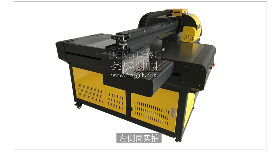 尊圖6090平板機(jī)側(cè)面.jpg 尊圖6090平板機(jī)側(cè)面.jpg