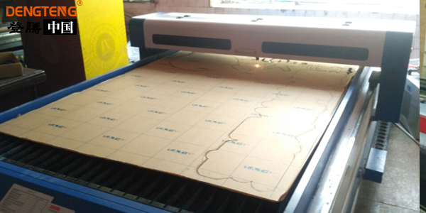 登騰激光雕刻機(jī).jpg 登騰激光雕刻機(jī).jpg