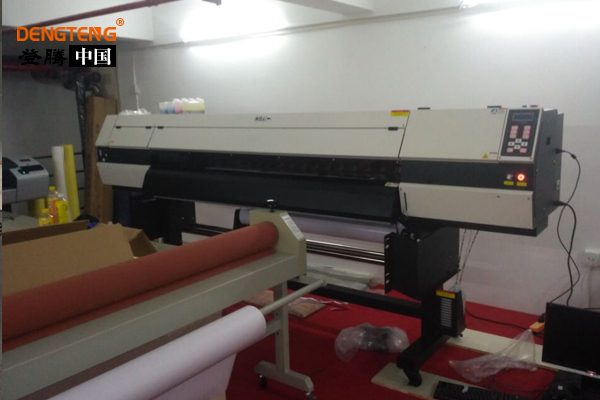 歐瑞卡雙頭寫真機(jī)客戶店面實(shí)拍圖.jpg 歐瑞卡雙頭寫真機(jī)客戶店面實(shí)拍圖.jpg