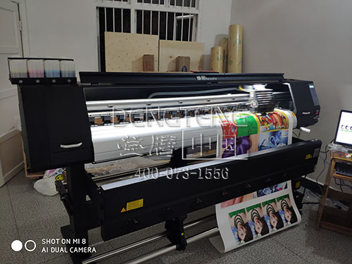 1559534398692389.jpg 簽約2.jpg