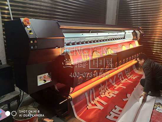 1561603922146951.jpg 最新簽約1.jpg