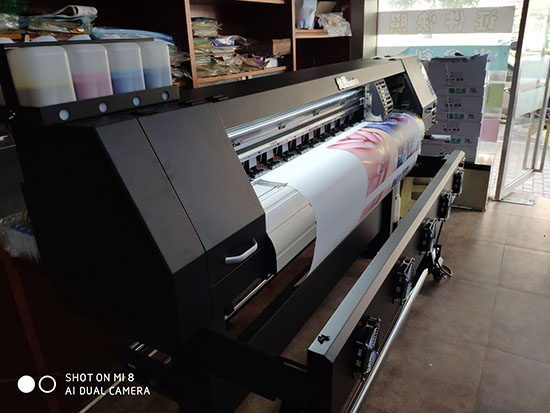 煥圖單頭戶外寫真機(jī) 煥圖單頭戶外寫真機(jī)