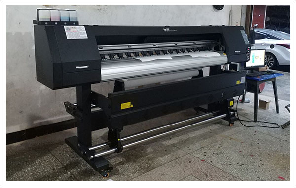 煥圖雙頭國產(chǎn)寫真機.jpg 煥圖雙頭國產(chǎn)寫真機.jpg