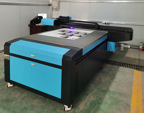 萬麗達(dá)1325uv平板打印機(jī).jpg 萬麗達(dá)1325uv平板打印機(jī).jpg