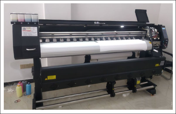 煥圖1.8米雙頭寫真機(jī).jpg 煥圖1.8米雙頭寫真機(jī).jpg