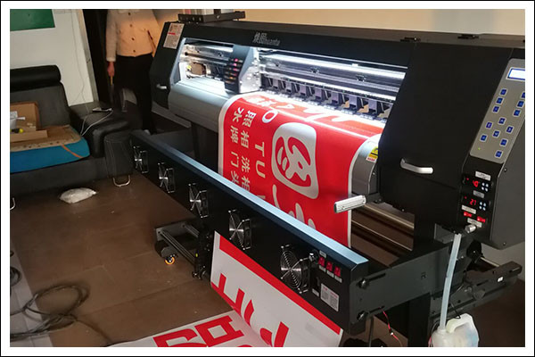 煥圖單頭廣告寫真機(jī).jpg 煥圖單頭廣告寫真機(jī).jpg