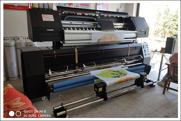 煥圖熱升華旗幟機(jī).jpg 煥圖熱升華旗幟機(jī).jpg