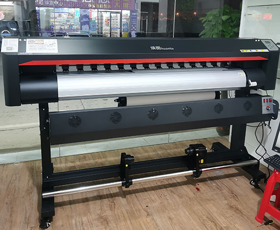 煥圖單頭戶外寫真機(jī).jpg 煥圖單頭戶外寫真機(jī).jpg