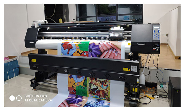 煥圖寫真噴繪機.jpg 煥圖寫真噴繪機.jpg