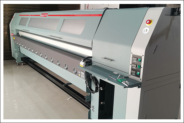 3.2米大型噴繪機(jī).jpg 3.2米大型噴繪機(jī).jpg