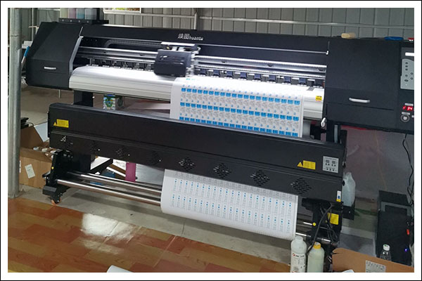 煥圖雙頭戶外寫真機(jī).jpg 煥圖雙頭戶外寫真機(jī).jpg