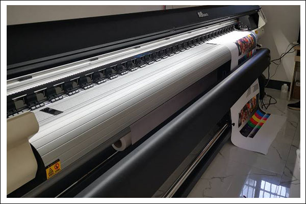 煥圖雙頭3.2米寫真機(jī).jpg 煥圖雙頭3.2米寫真機(jī).jpg