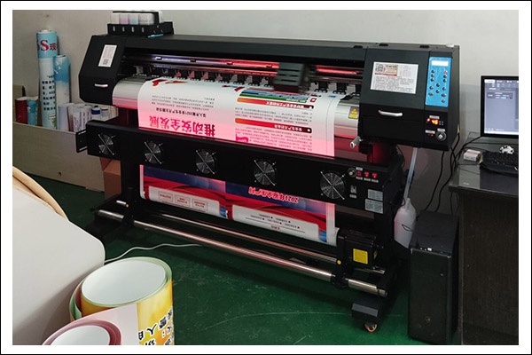 煥圖1.6米單頭寫真機(jī).jpg 煥圖1.6米單頭寫真機(jī).jpg