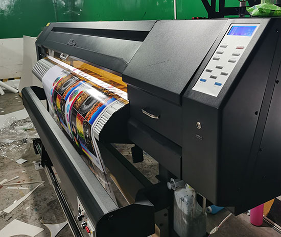 煥圖雙頭戶外寫真機(jī).jpg 煥圖雙頭戶外寫真機(jī).jpg