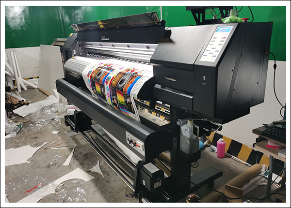 煥圖雙頭戶外寫真機(jī).jpg 煥圖雙頭戶外寫真機(jī).jpg