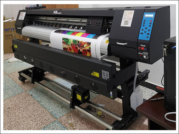 煥圖雙頭寫(xiě)真機(jī).jpg 煥圖雙頭寫(xiě)真機(jī).jpg