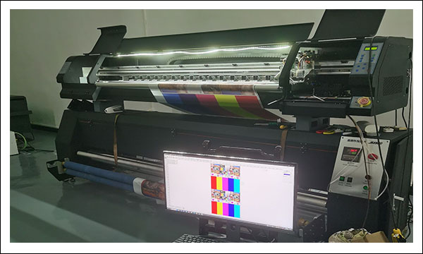 煥圖旗幟寫真機.jpg 煥圖旗幟寫真機.jpg