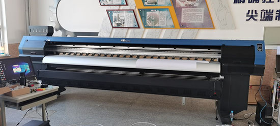 煥圖寫真噴繪一體機(jī).jpg 煥圖寫真噴繪一體機(jī).jpg