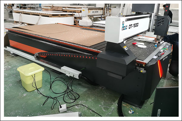 超星雕刻機(jī).jpg 超星雕刻機(jī).jpg