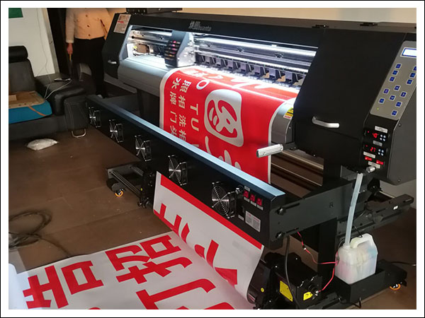 煥圖單頭寫(xiě)真機(jī).jpg 煥圖單頭寫(xiě)真機(jī).jpg