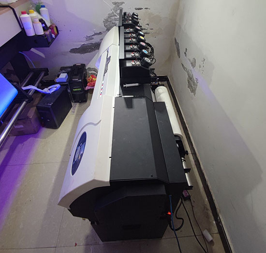 煥圖水晶標(biāo)uv打印機(jī).jpg 煥圖水晶標(biāo)uv打印機(jī).jpg