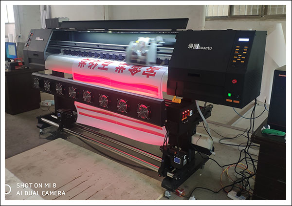 煥圖5代雙頭寫(xiě)真機(jī).jpg 煥圖5代雙頭寫(xiě)真機(jī).jpg