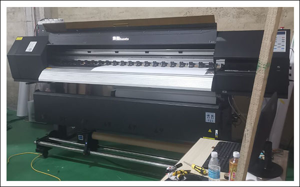 煥圖四頭重型寫真機.jpg 煥圖四頭重型寫真機.jpg