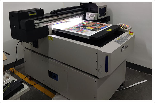 煥圖6090小型uv平板機(jī).jpg 煥圖6090小型uv平板機(jī).jpg