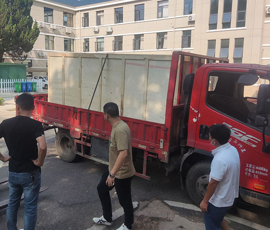 煥圖uv打印機發(fā)貨1.jpg 煥圖uv打印機發(fā)貨1.jpg