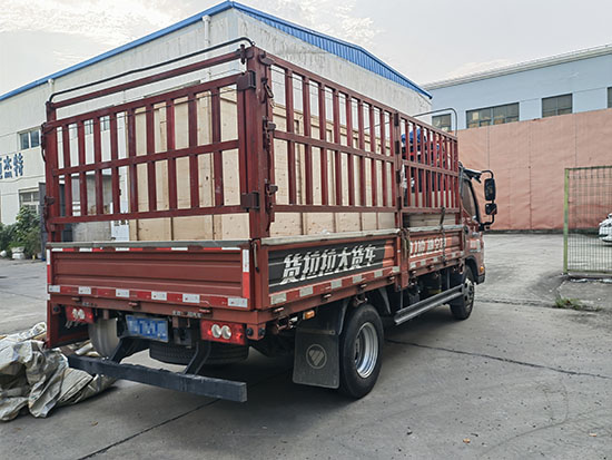 煥圖足球皮印花機發(fā)貨.jpg 煥圖足球皮印花機發(fā)貨.jpg