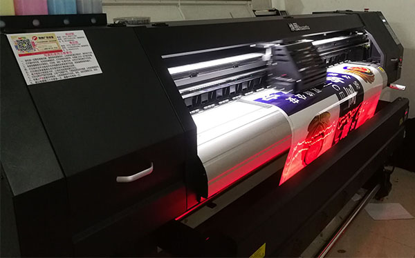 500平廣告加工廠國產(chǎn)寫真機選擇指南 湖北老板指定煥圖品牌2.jpg 500平廣告加工廠國產(chǎn)寫真機選擇指南 湖北老板指定煥圖品牌2.jpg