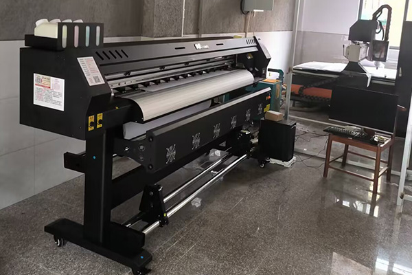 煥圖國產(chǎn)寫真機提升廣告印刷品質(zhì)與速度 色彩鮮艷細節(jié)細膩1.jpg