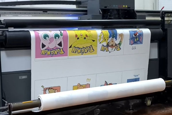 告別燙化工藝 煥圖環(huán)保袋UV印布機(jī)實(shí)現(xiàn)快速且高質(zhì)量生產(chǎn)2.jpg 告別燙化工藝 煥圖環(huán)保袋UV印布機(jī)實(shí)現(xiàn)快速且高質(zhì)量生產(chǎn)2.jpg